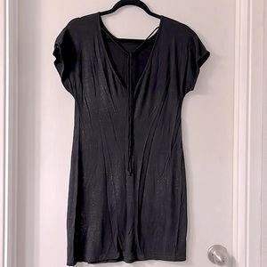 Black & Gold Shimmer Low-back Tee Dress